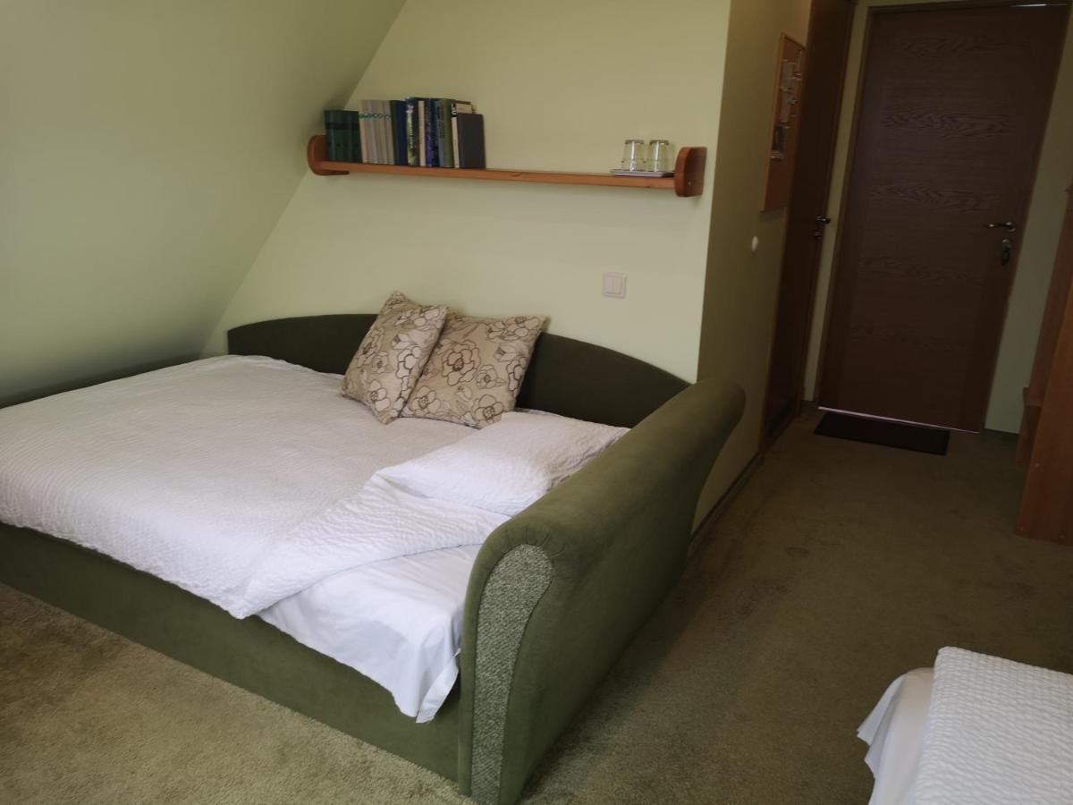 Hotel Senlici Jelgava Luaran gambar