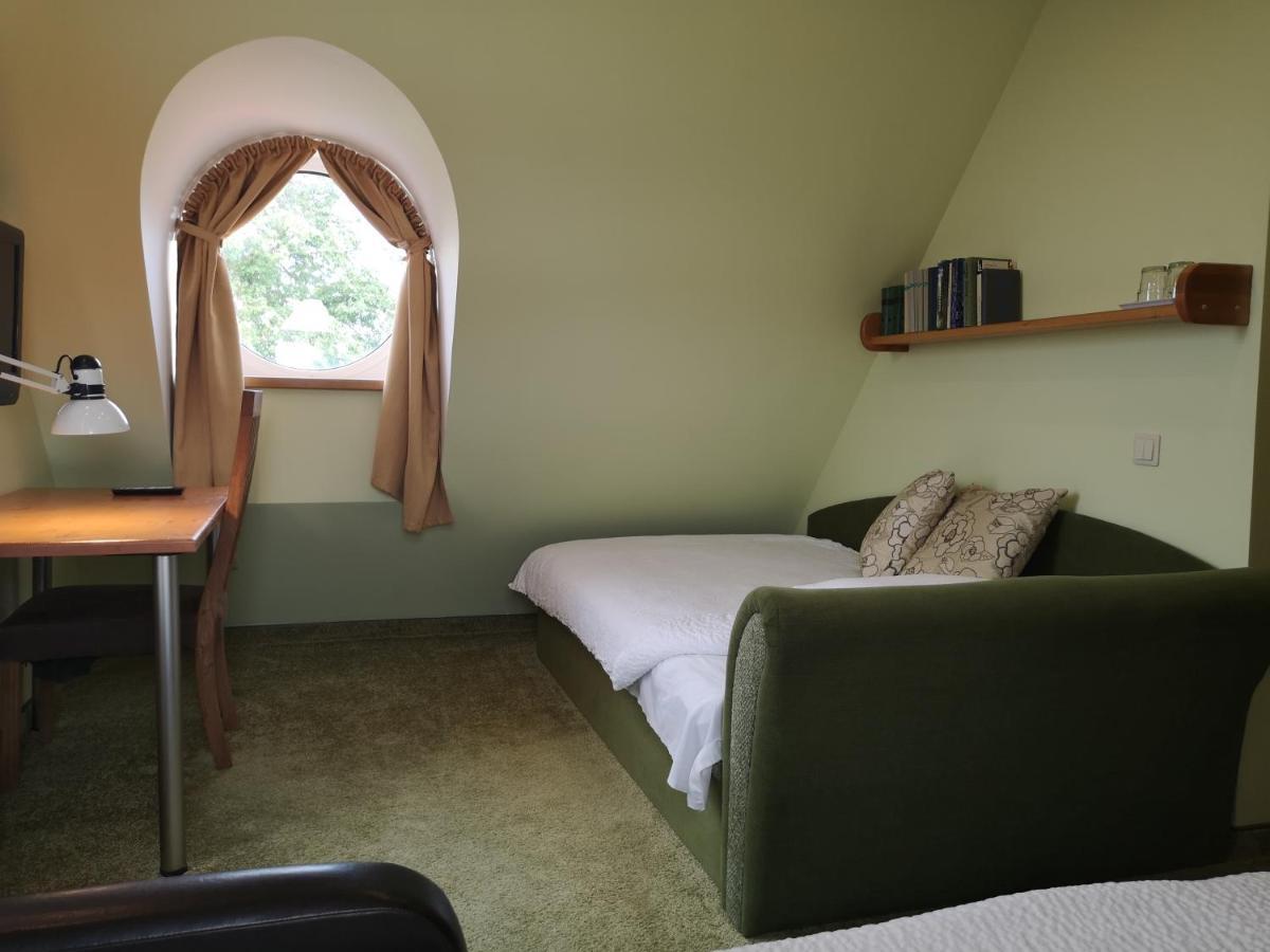 Hotel Senlici Jelgava Luaran gambar