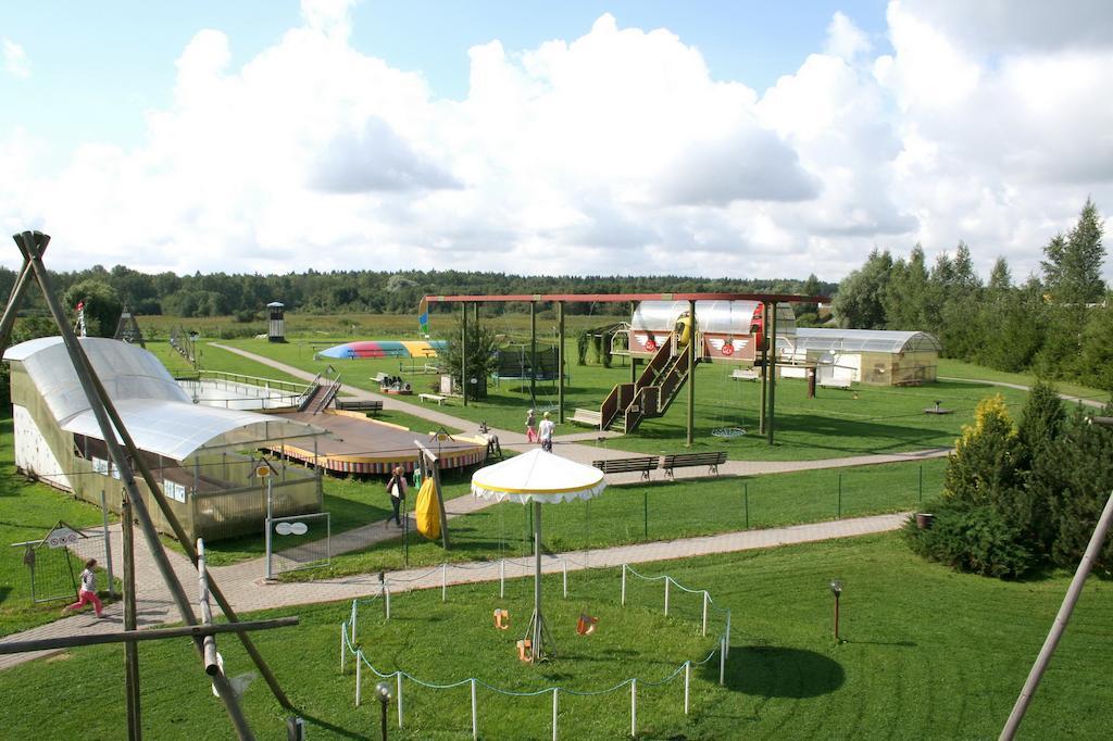 Hotel Senlici Jelgava Luaran gambar